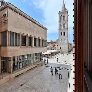 Luka Zadar